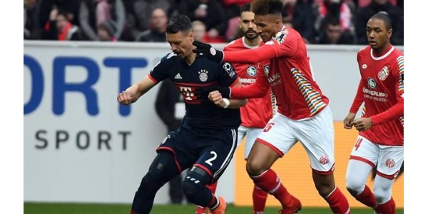 Ribery hjalp Bayern München 2-0 beatMainz
