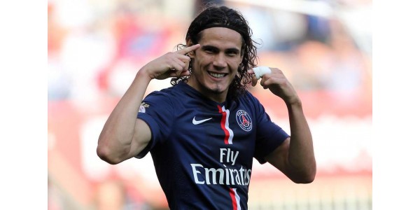 Cavani hjelper PSG 2-1 til å slå Monaco