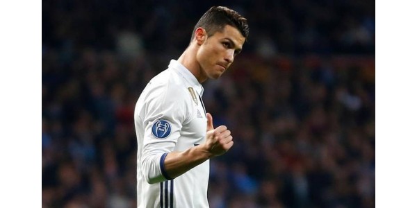 Ronaldo sa at han vil ha syv barn og syv ballonger d'or